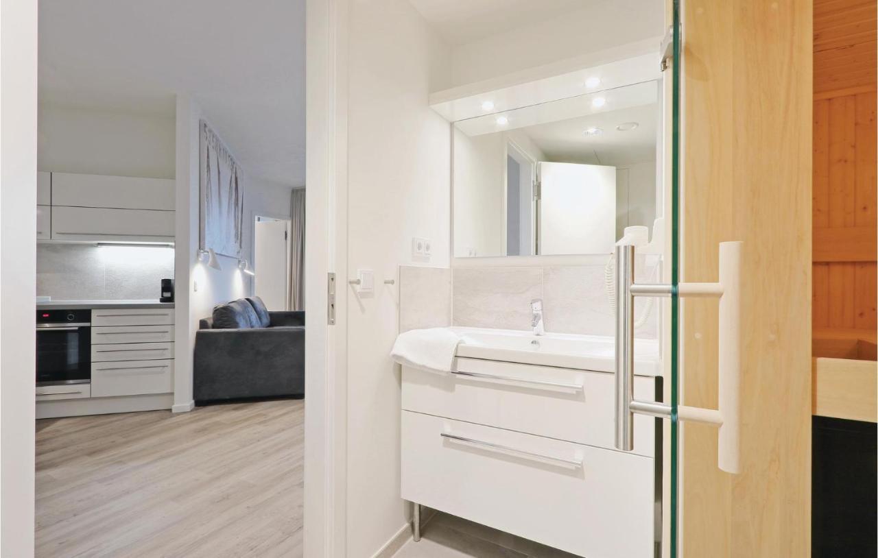 Nice Apartment In Luebeck Travemuende With Sauna エクステリア 写真